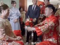 苏州大黄鸭商贸有限公司